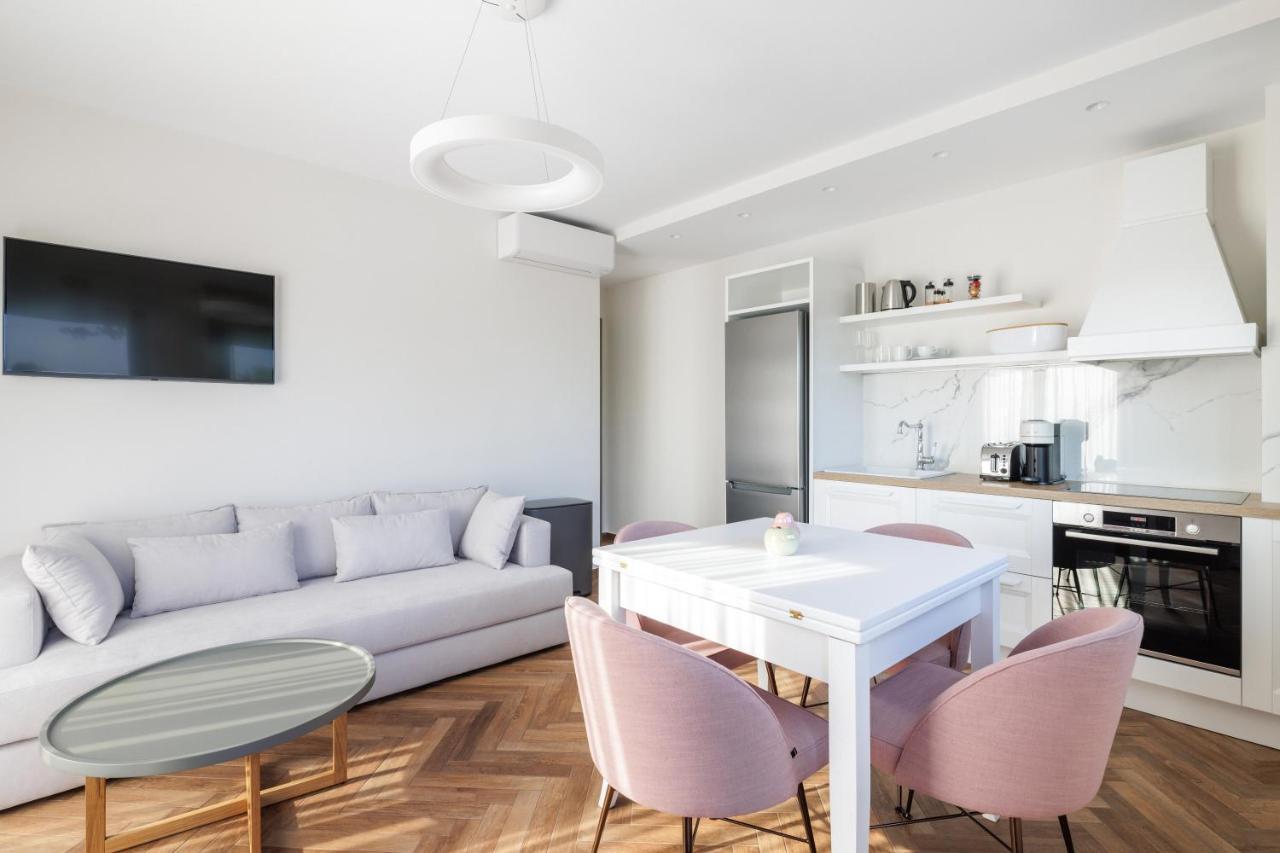 Helia All Seasons Apartments Astris Bagian luar foto