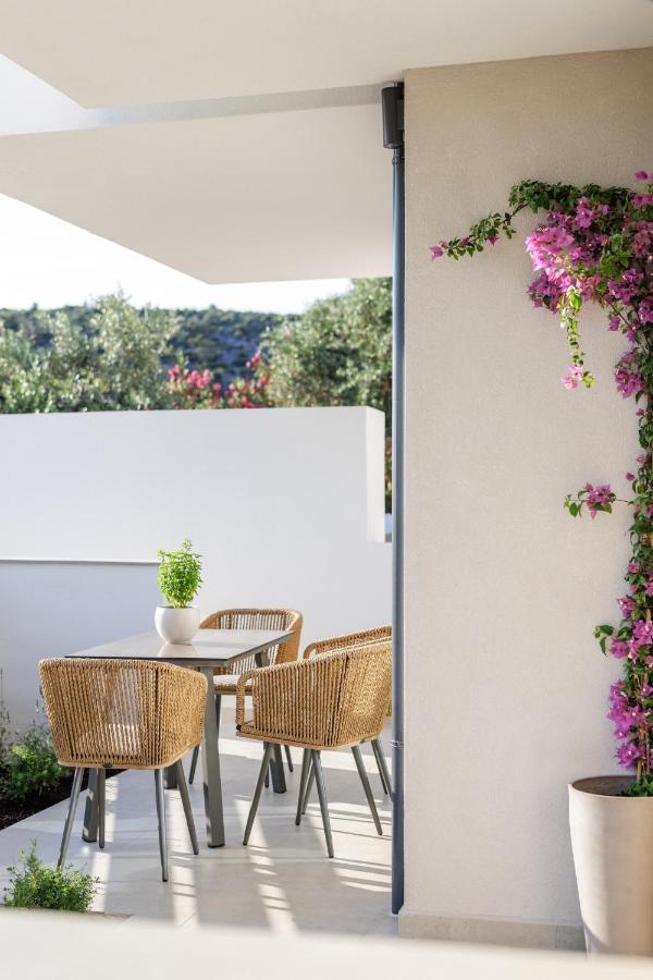 Helia All Seasons Apartments Astris Bagian luar foto